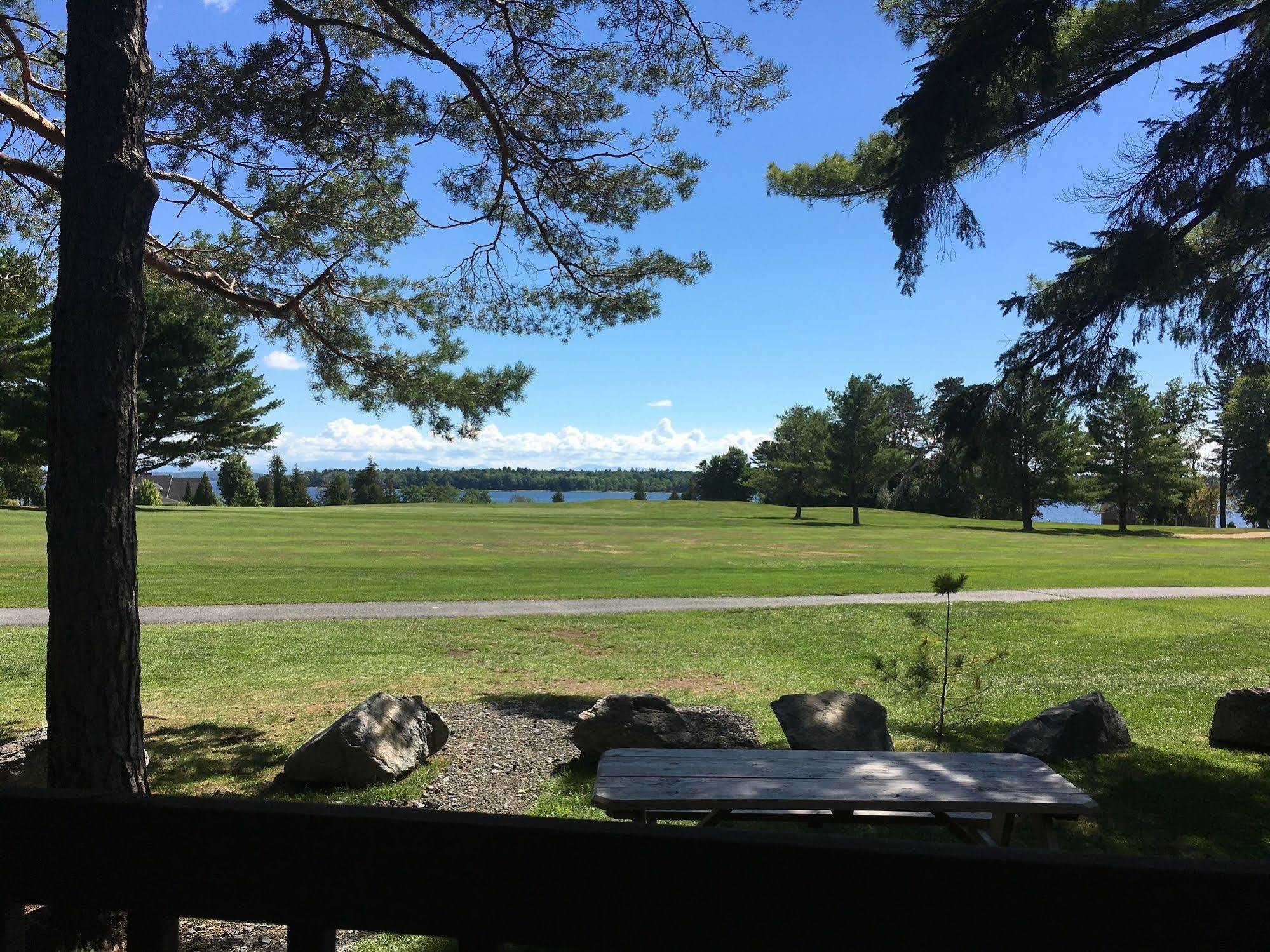 Bluff Point Golf Resort Plattsburgh Εξωτερικό φωτογραφία