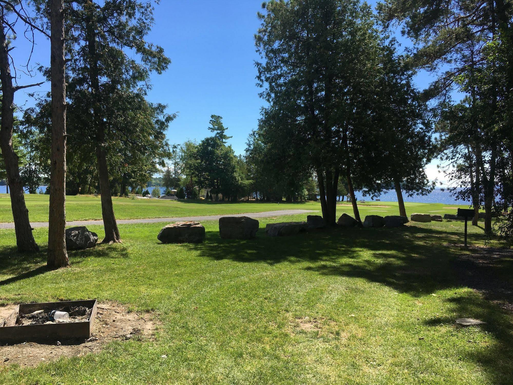 Bluff Point Golf Resort Plattsburgh Εξωτερικό φωτογραφία